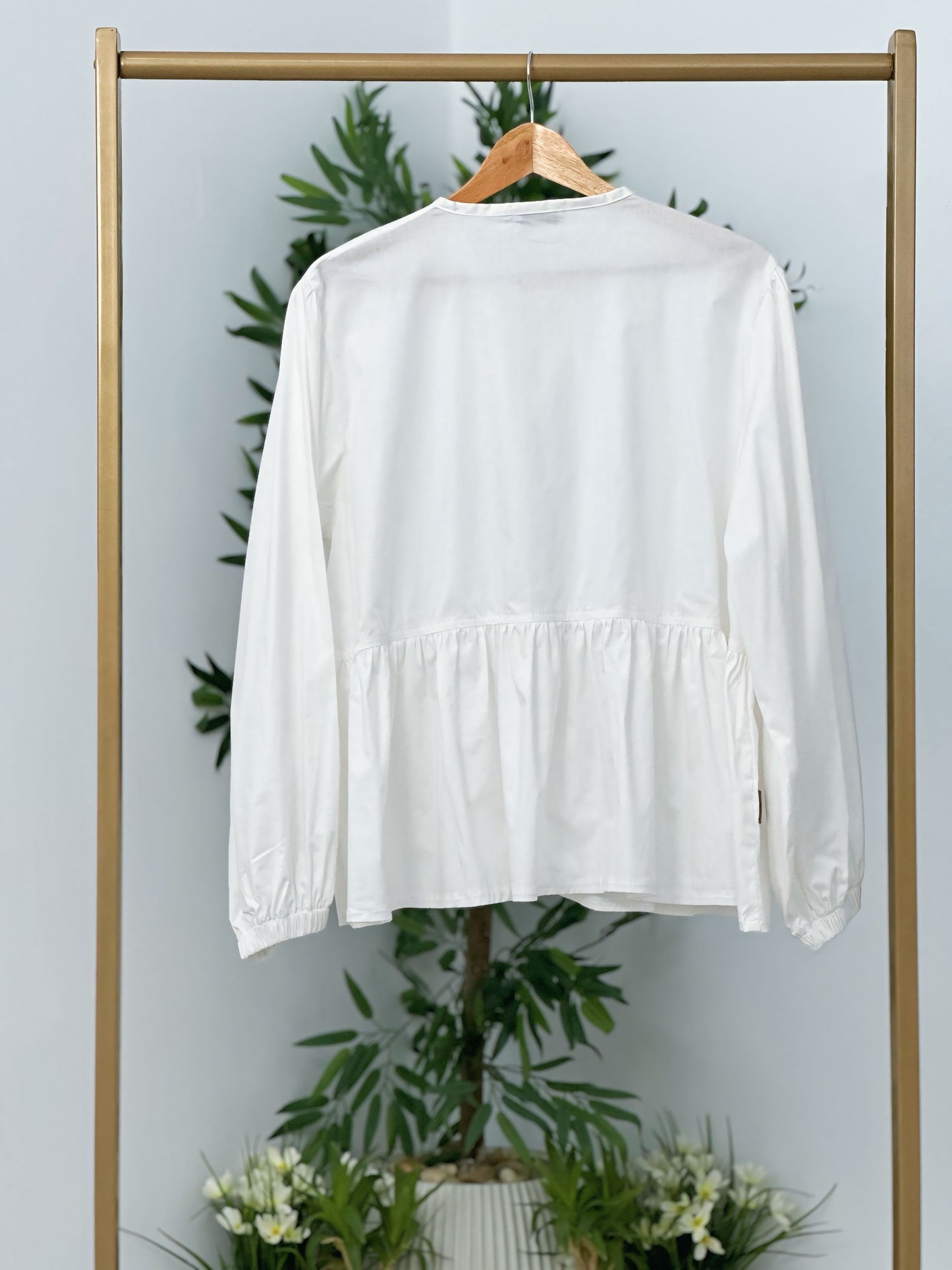 Bow Blouse بلوز فيونكات - QS0158