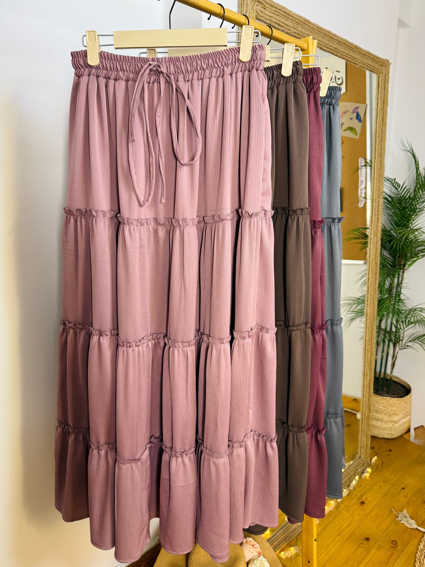 QUEEN SKIRT - جيب كوين