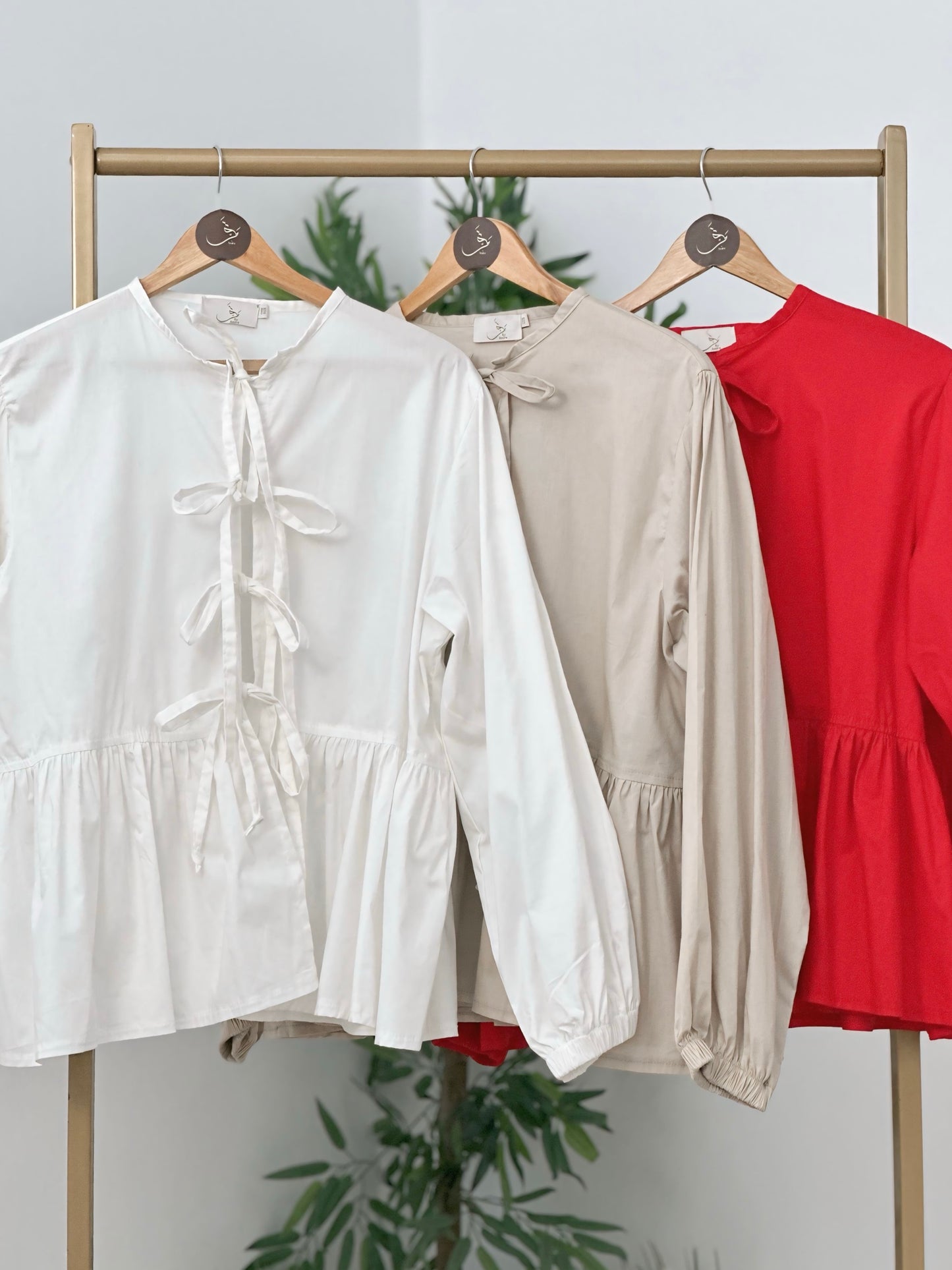 Bow Blouse بلوز فيونكات - QS0158