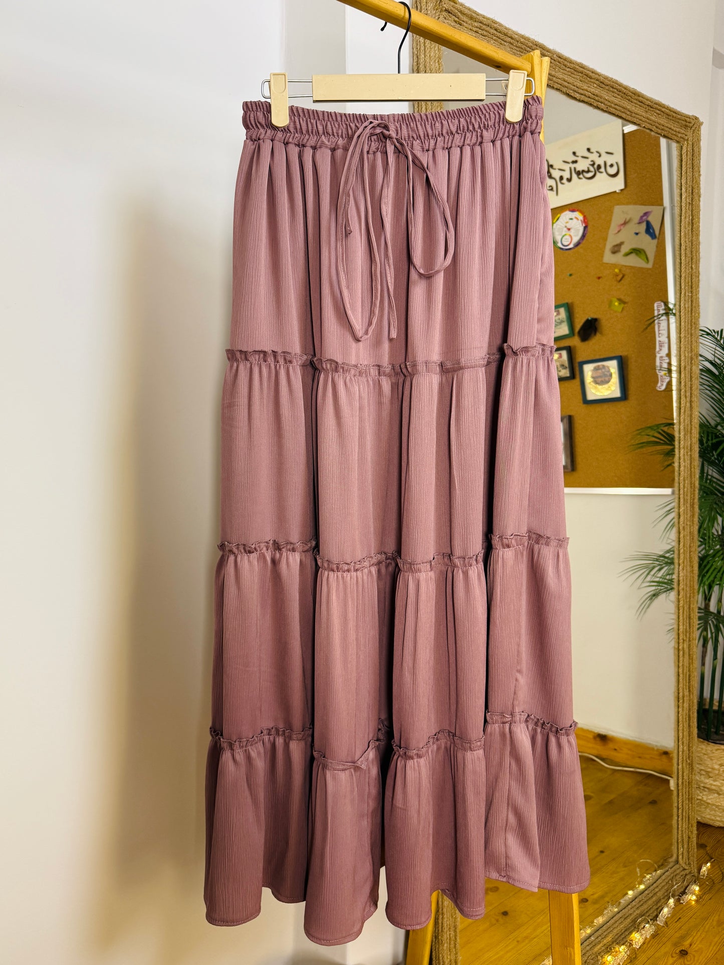 QUEEN SKIRT - جيب كوين