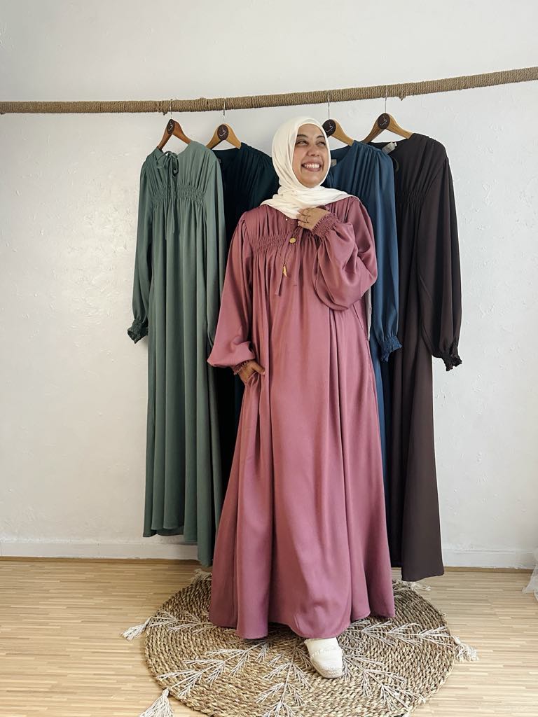 Palestinian Dress - فلسطينا