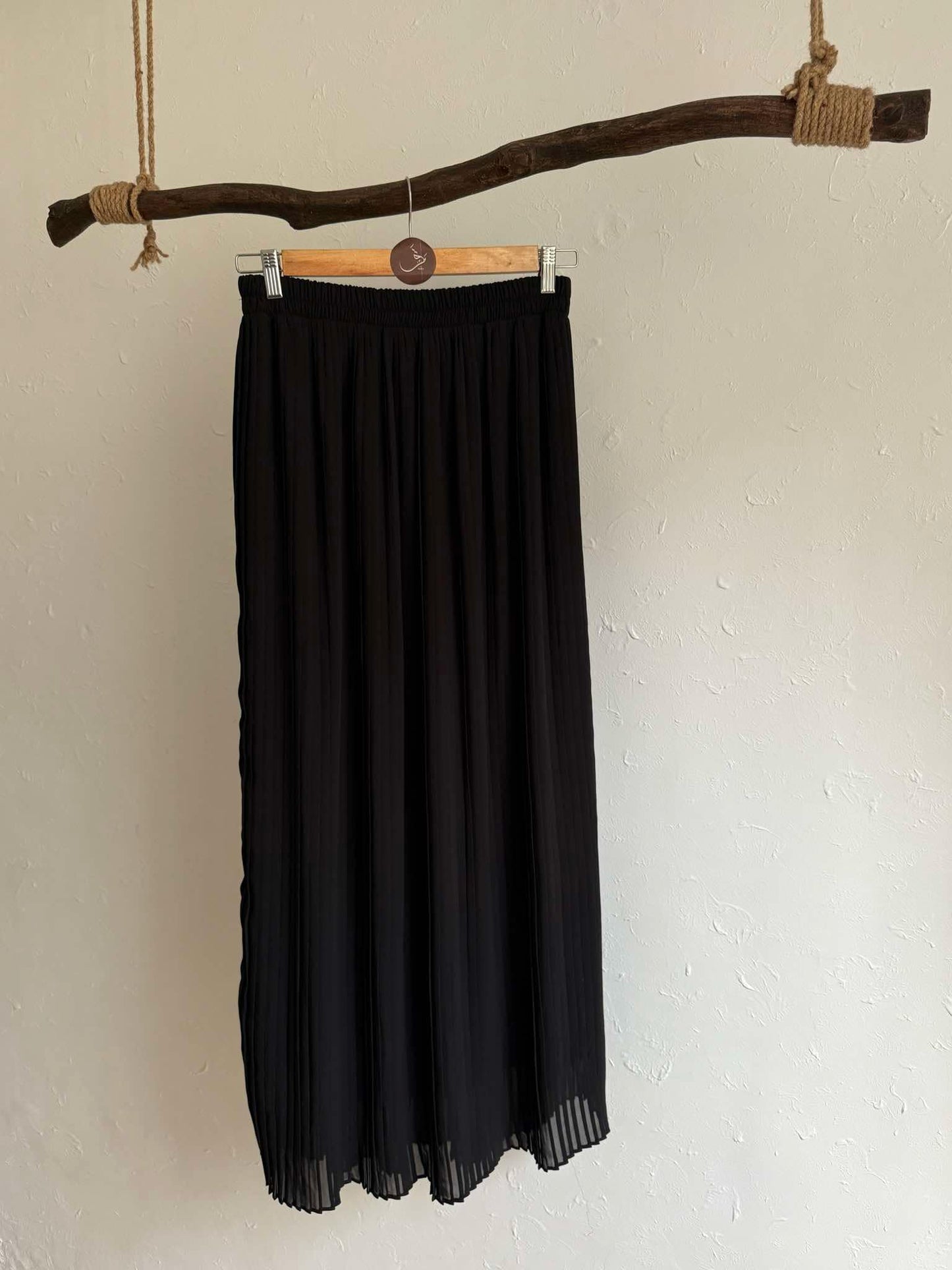 Pleated skirt